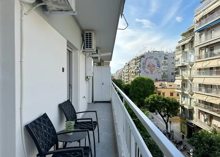 דירה Luxury Downtown D1 *